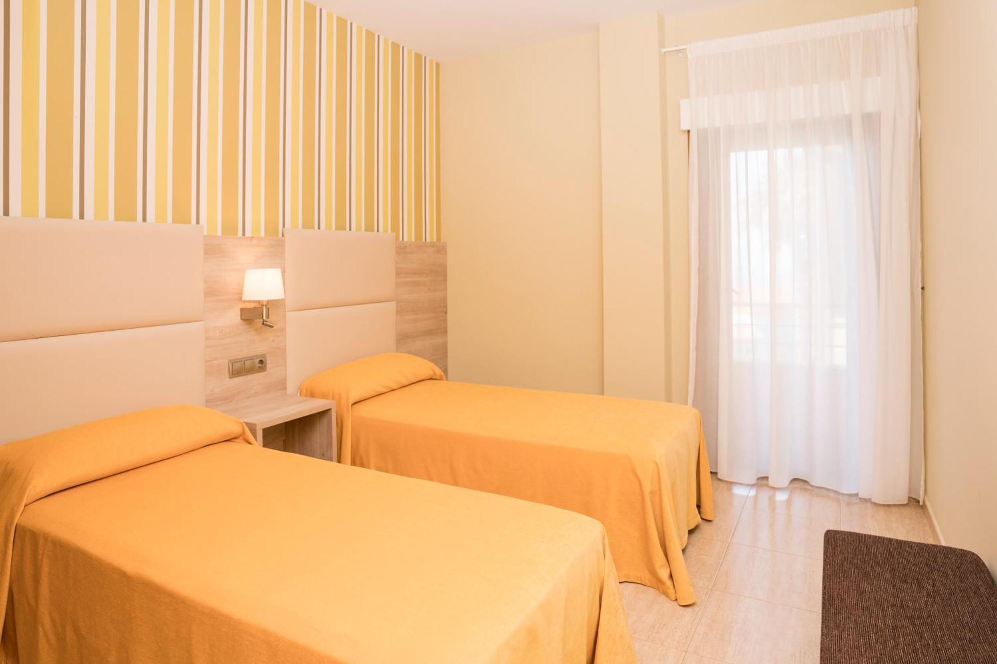 Apartamentos Atlantico Resort 몬탈보 외부 사진