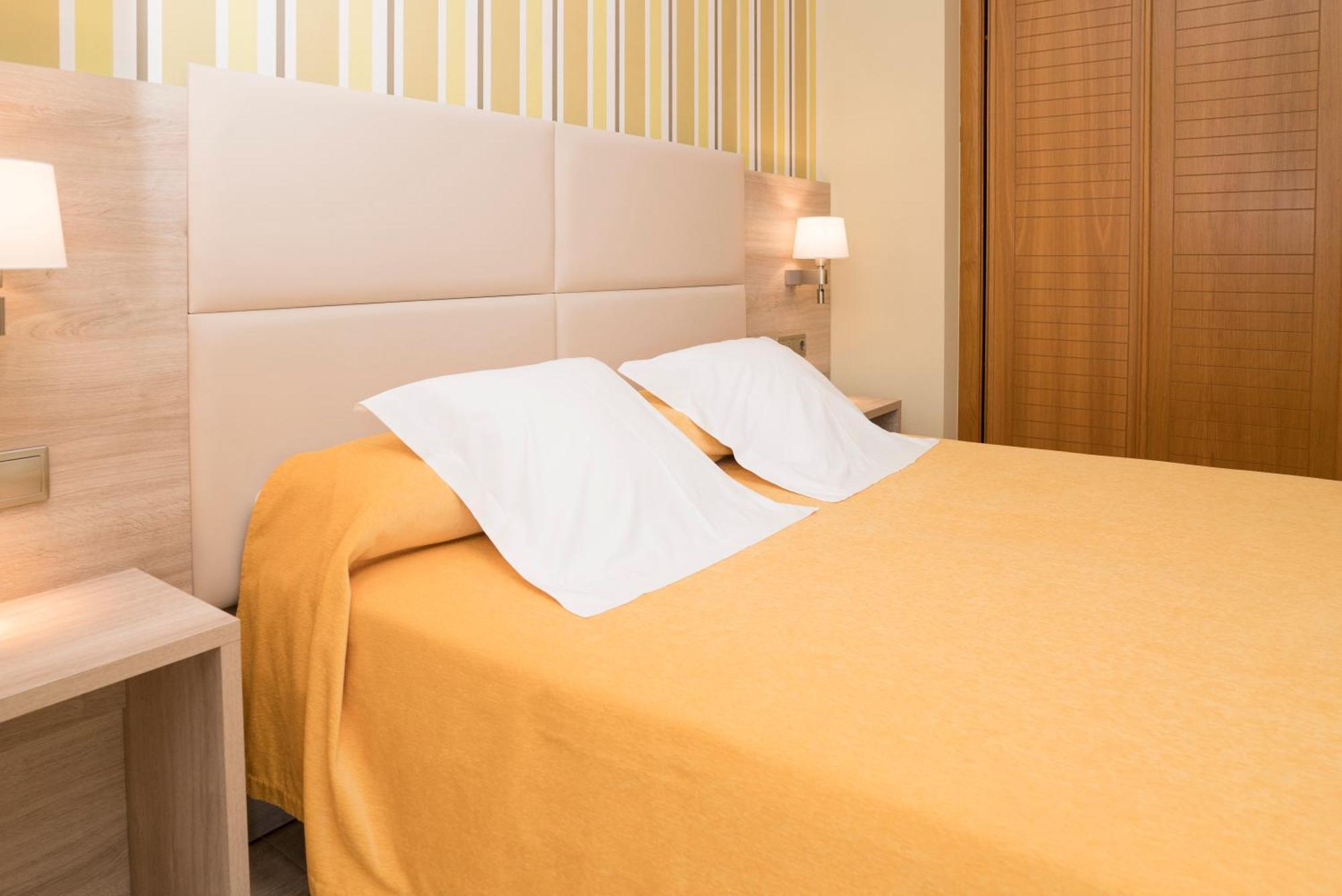 Apartamentos Atlantico Resort 몬탈보 외부 사진